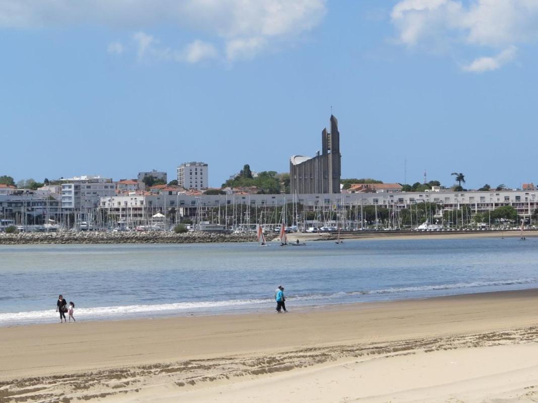 Royan - Studio Lumineux Au Calme - 30M De La Plage - Quartier Du Parc المظهر الخارجي الصورة