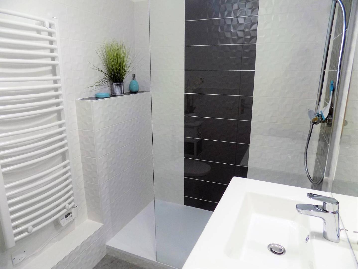 Royan - Studio Lumineux Au Calme - 30M De La Plage - Quartier Du Parc المظهر الخارجي الصورة