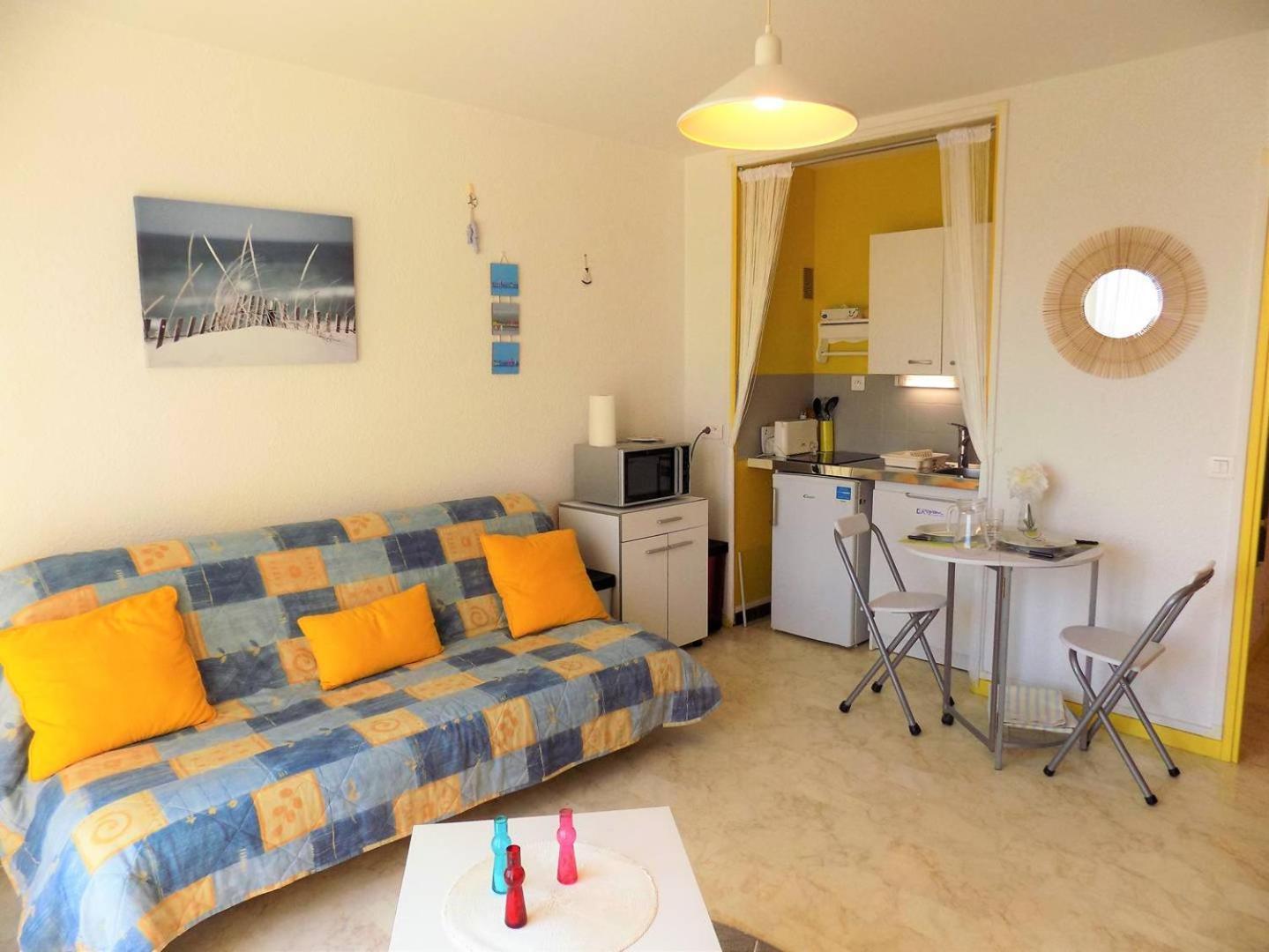Royan - Studio Lumineux Au Calme - 30M De La Plage - Quartier Du Parc المظهر الخارجي الصورة